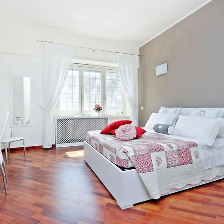 San Pietro Stazione Guesthouse ローマ 部屋 写真