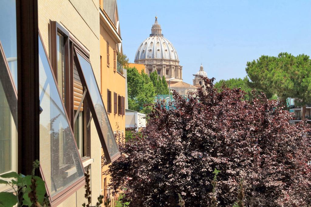 San Pietro Stazione Guesthouse ローマ エクステリア 写真